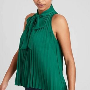 Banana Republic Blouse Pleated Tie Bow Neck